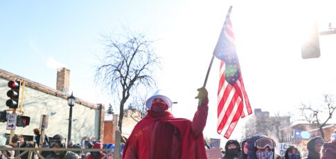 Tech News 12 ice invades minnesota and minnesotans fight back