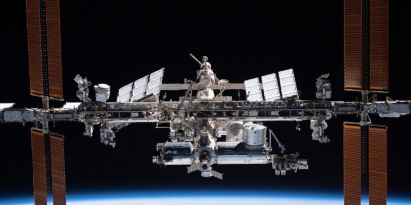 Key Senate staffer is “begging” NASA to get on with commercial space stations 18 key senate staffer is begging nasa to