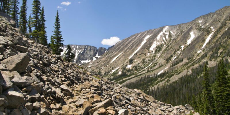 US Black Hawk helicopter trespasses on private Montana ranch to grab elk antlers 18 us black hawk helicopter trespasses on private