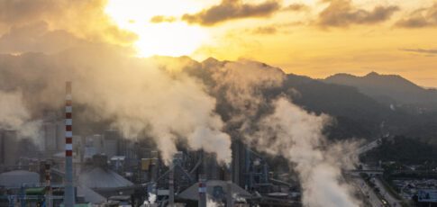 Tech News 8 epa moves to stop considering economic benefits
