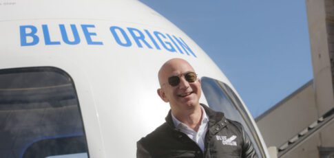 Tech News 3 blue origin pauses space tourism flights to