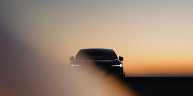 Volvo says new EX60 has 400-mile range, charges up to 400 kW 10 volvo says new ex60 has 400-mile range