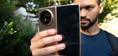 Tech News 3 everyone wants to copy the iphone fold