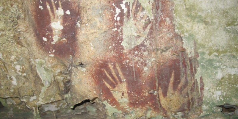 This 67,800-year-old hand stencil is the world's oldest human-made art 8 this 67 800-year-old hand stencil is the