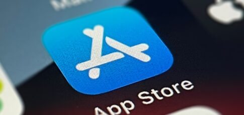 Tech News 7 app downloads declined again in 2025 but
