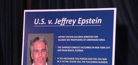 Tech News 5 informant told fbi that jeffrey epstein had