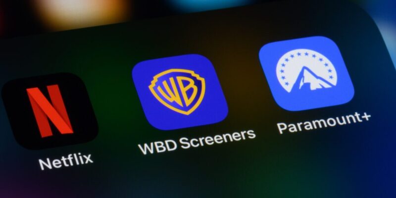netflix to pay all cash for warner