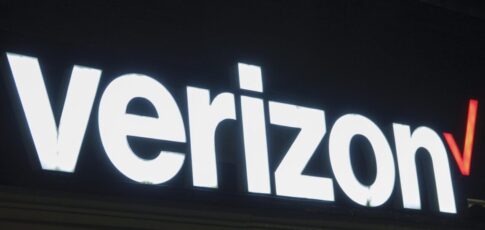 verizon starts requiring 365 days of paid