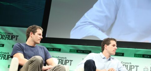 Tech News 8 sec drops lawsuit against winklevoss twins gemini