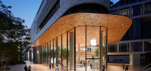 Tech News 12 apple clears a major manufacturing hurdle in