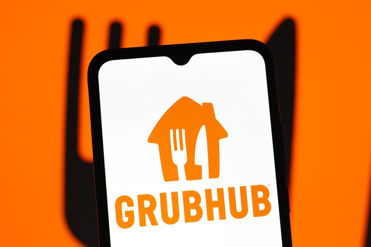 grubhub waives delivery and service fees on
