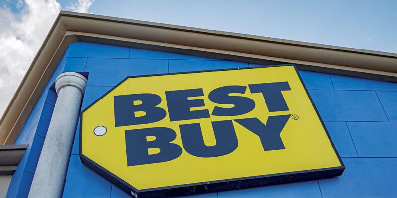 Best Buy worker used manager’s code to get 99% off MacBooks, cops say 9 best buy worker used manager s code