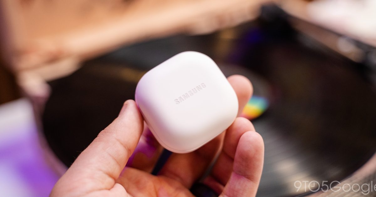 samsung goes back to its old charging