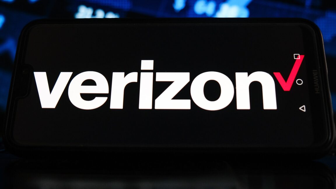 verizon acknowledges pain of new unlock policy