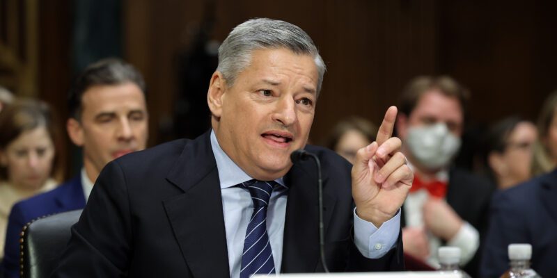 Republicans attack ‘woke’ Netflix — and ignore YouTube 14 republicans attack woke netflix - and ignore