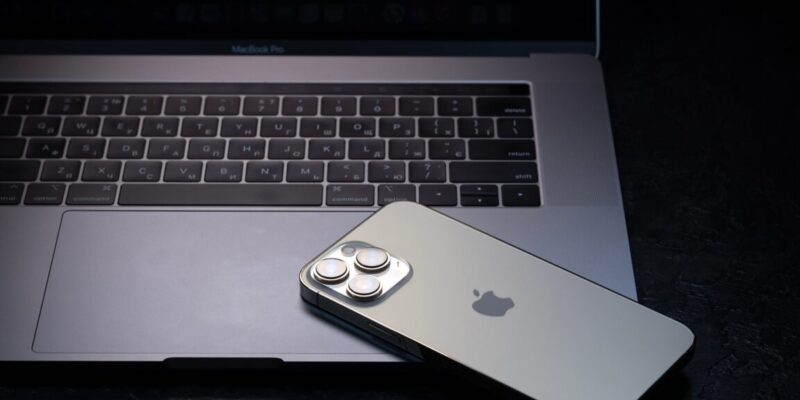 FBI stymied by Apple's Lockdown Mode after seizing journalist's iPhone 15 fbi stymied by apple s lockdown mode