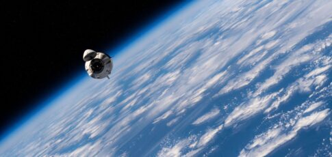 Tech News 11 nasa astronauts can now bring their phones
