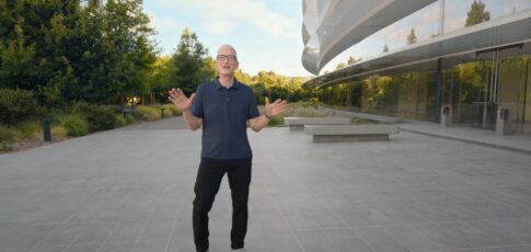 Tech News 1 tim cook talks succession executive departures during