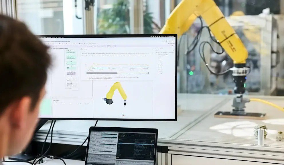 google takes control of android of robotics