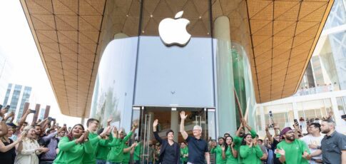 apple is launching new products this week