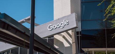 google search test replaces headlines and website