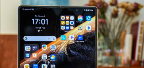 honor s magic v6 is the first