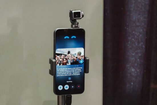 honor claims its robot phone will launch