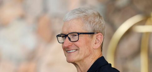 apple reportedly testing four designs for upcoming