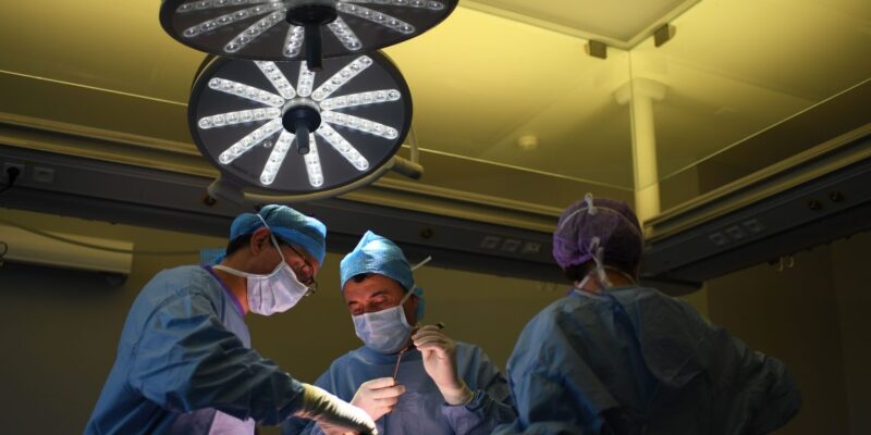 Florida surgeon charged with killing man after removing liver instead of spleen 13 florida surgeon charged with killing man after