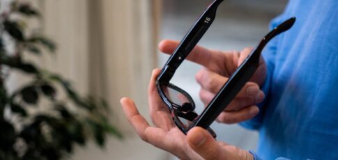 samsung s delayed android xr glasses the