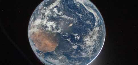 as artemis ii zooms to the moon