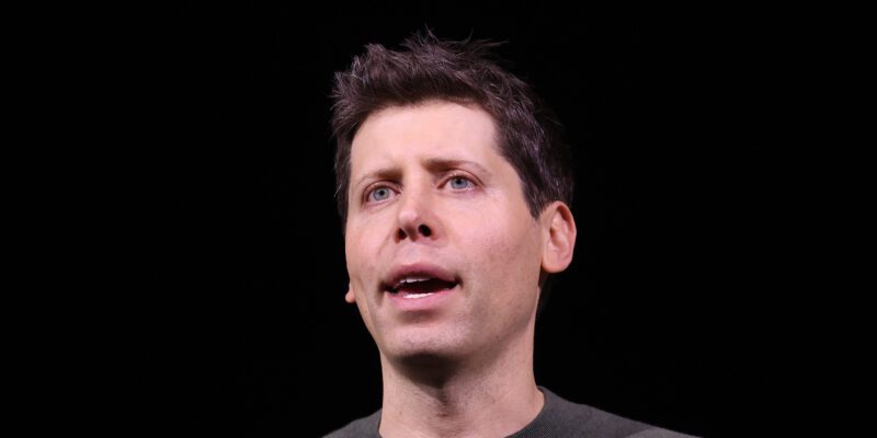 20-year-old man arrested for allegedly throwing a Molotov cocktail at Sam Altman’s house 5 20-year-old man arrested for allegedly throwing a