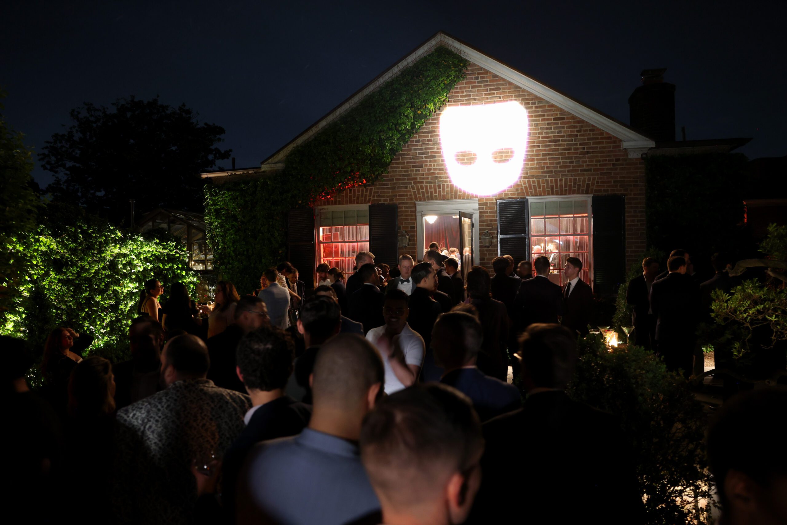 grindr - yes grindr - won the