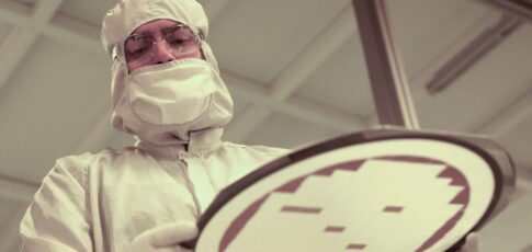 intel is going all-in on advanced chip