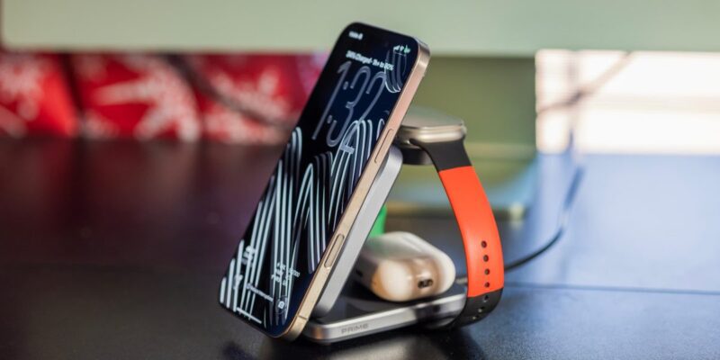 anker s 25w magsafe 3-in-1 packs active