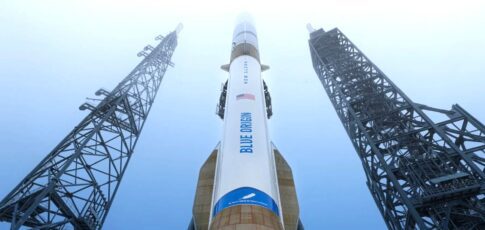 blue origin s new glenn rocket explodes