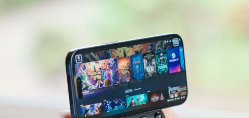 this accessory can snap a steam controller