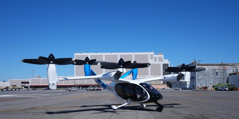 Electric air taxis are stuck in the courtroom 1 electric air taxis are stuck in the