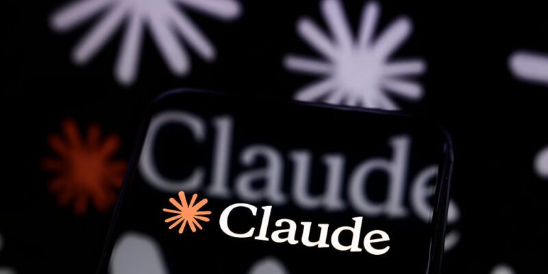 Alibaba reportedly bans employees from using Claude Code 3 alibaba reportedly bans employees from using claude