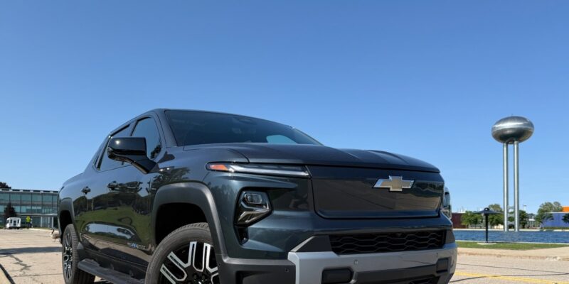 Chevy built an all-American EV truck — why is nobody buying it? 9 chevy built an all-american ev truck -