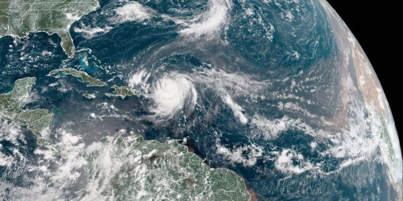 Rapidly intensifying Hurricane Erin becomes historic storm due to strengthening 2 rapidly intensifying hurricane erin becomes historic storm