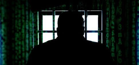 Dev plants kill switch in ex-employer's network that crashed servers and deleted files, gets four years in the slammer — kill switch triggered by dev's removal from Active Directory when fired