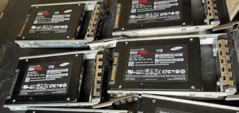 Lucky user finds 6TB of free SSD storage while dumpster diving — finder plans to use the six 1TB Samsung 850 Pro SSDs to download entire Steam library