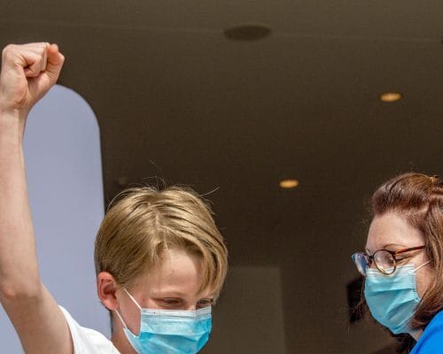 Top pediatricians buck RFK Jr.’s anti-vaccine meddling on COVID shot guidance 3 Top pediatricians buck RFK Jr.’s anti-vaccine meddling on COVID shot guidance