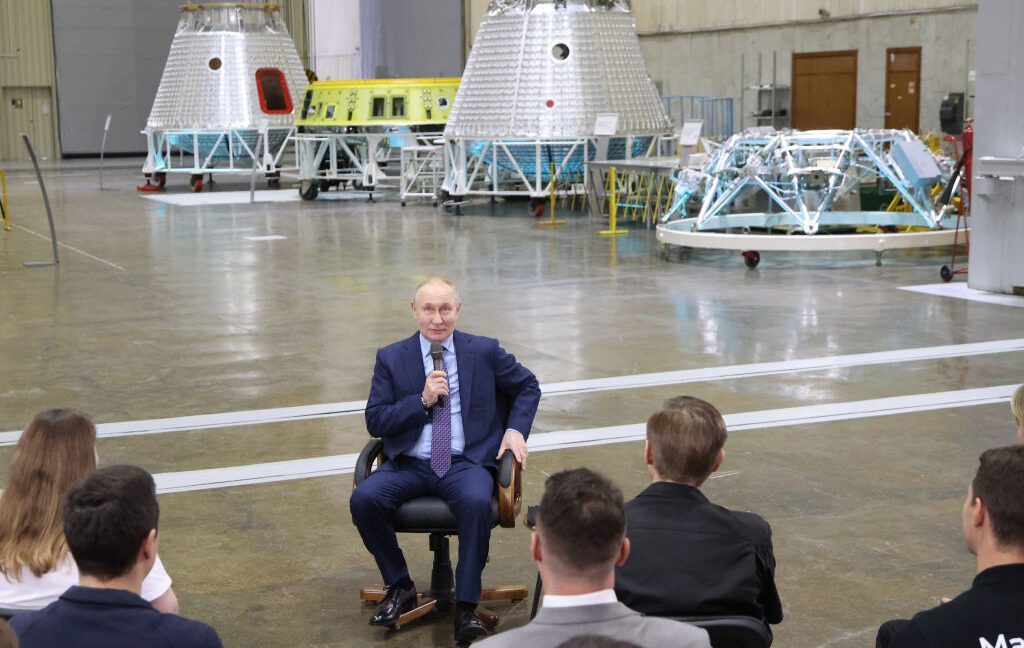 russian space official we need to stop