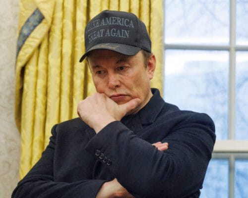 Elon Musk sues Apple and OpenAI, revealing his panic over OpenAI dominance 17 Elon Musk sues Apple and OpenAI, revealing his panic over OpenAI dominance