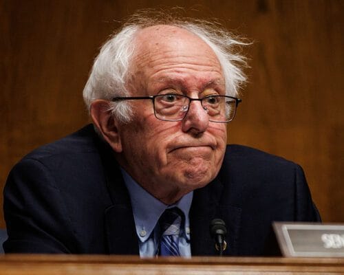 Trump confirms US is seeking 10% stake in Intel. Bernie Sanders approves. 19 Trump confirms US is seeking 10% stake in Intel. Bernie Sanders approves.
