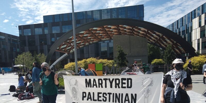 Microsoft employees occupy headquarters in protest of Israel contracts 2 Microsoft employees occupy headquarters in protest of Israel contracts