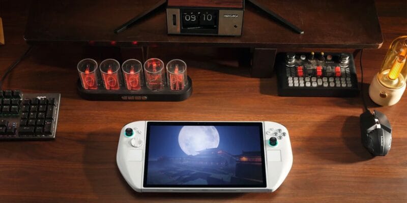 Intel Lunar Lake-powered gaming handheld with 3D display will sell for $1,699 — 11-inch screen boasts WQXGA resolution and 120 Hz refresh rate 1 Intel Lunar Lake-powered gaming handheld with 3D display will sell for $1,699 — 11-inch screen boasts WQXGA resolution and 120 Hz refresh rate