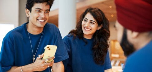 apple just released a new ai chatbot